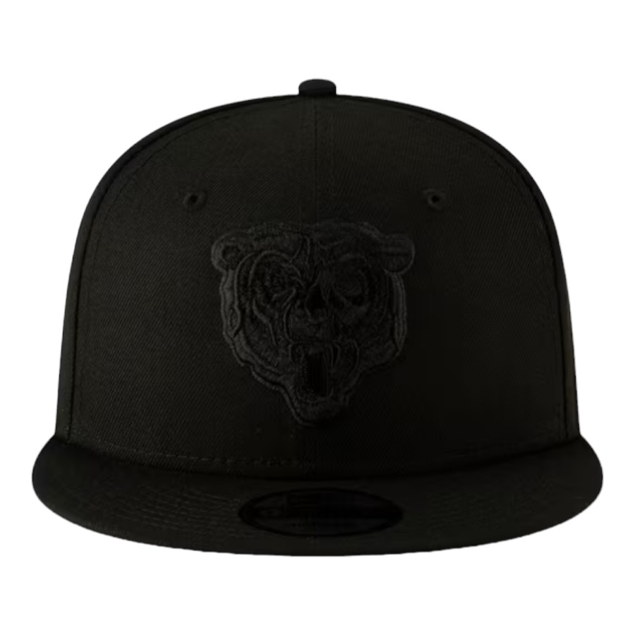 Chicago Bears Bear Logo Black on Black Basic New Era 9FIFTY Snapback Hat
