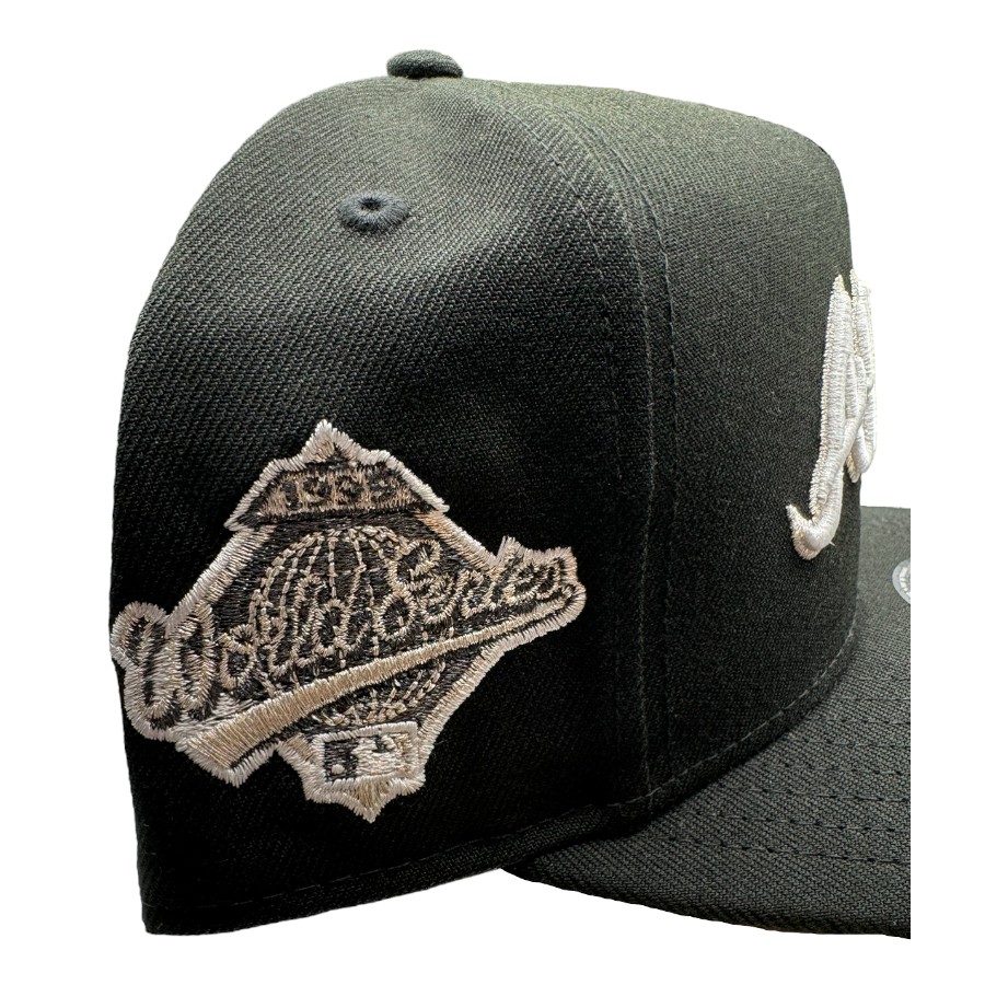 Atlanta Braves Black and Silver Metallic 1995 WS Patch New Era A-Frame Snapback Hat