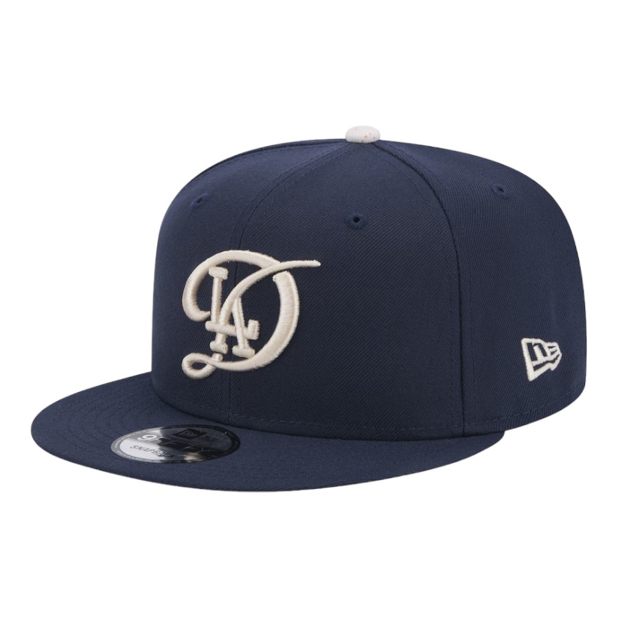Los Angeles Dodgers 2024 Navy City Connect New Era 9FIFTY Snapback Hat