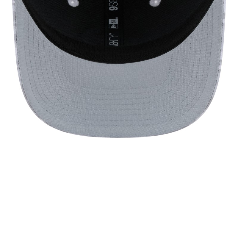 San Francisco 49ers White Digital Camo 2024 NFL Salute to Service New Era 9SEVENTY Trucker Snapback Hat