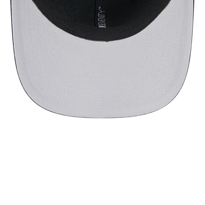 Chicago Blackhawks Black Basic New Era 9SEVENTY Stretch-Snap Hat