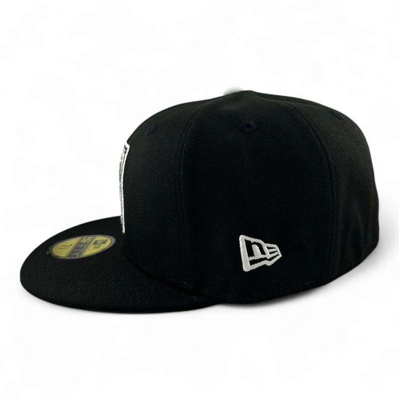 Pittsburgh Pirates Black and White "TV Collection" Kelly Green UV New Era 59FIFTY Fitted Hat