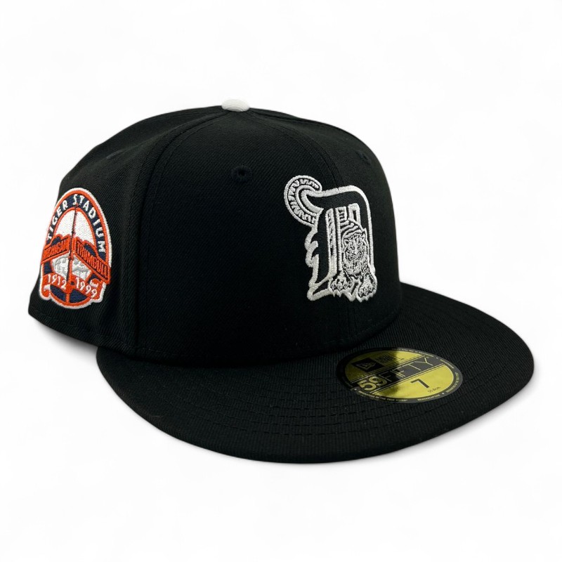 Detroit Tigers Black and White "TV Collection" Kelly Green UV New Era 59FIFTY Fitted Hat