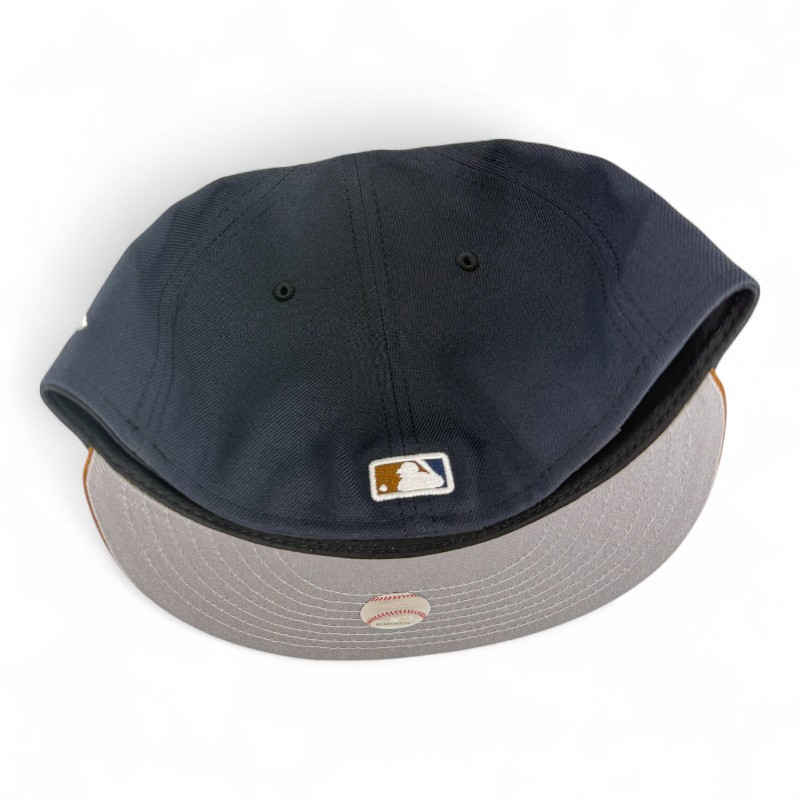 Los Angeles Dodgers Navy and Toasted Peanut Basic New Era 59FIFTY Fitted Hat