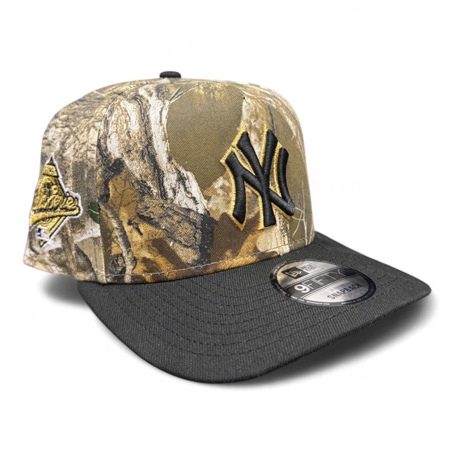 New York Yankees Realtree and Black 1996 WS Patch New Era 9FIFTY A-Frame Snapback Hat
