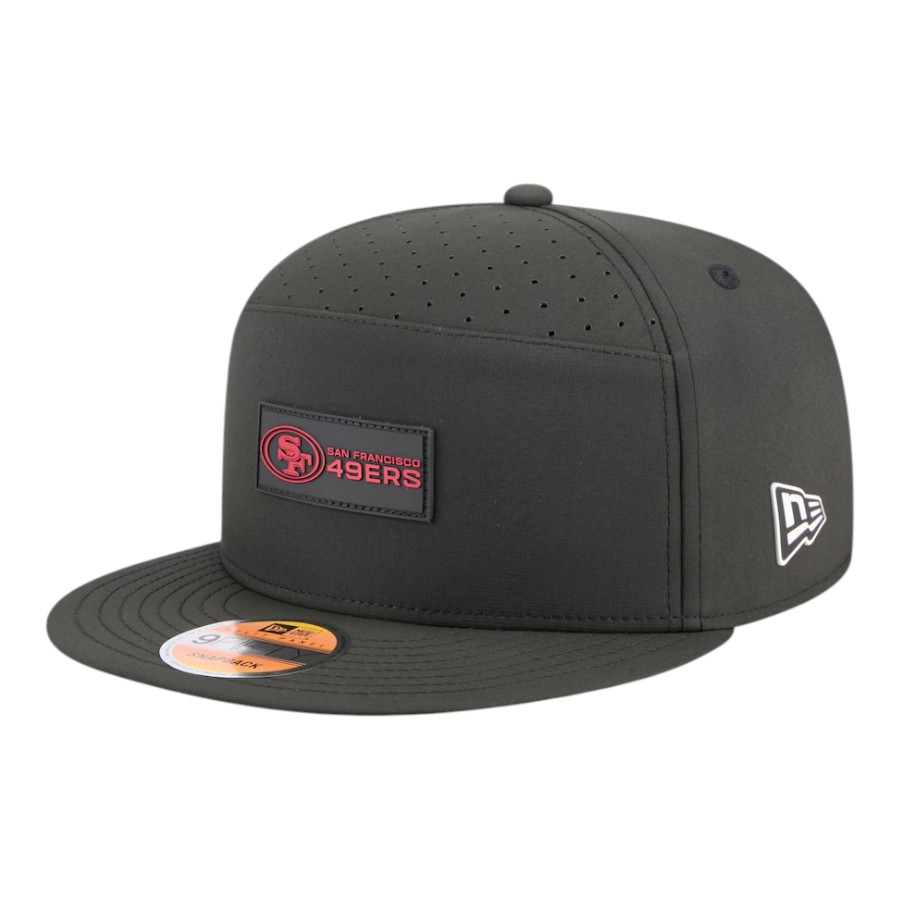 San Francisco 49ers Black 2025 NFL Sideline Split Panel New Era