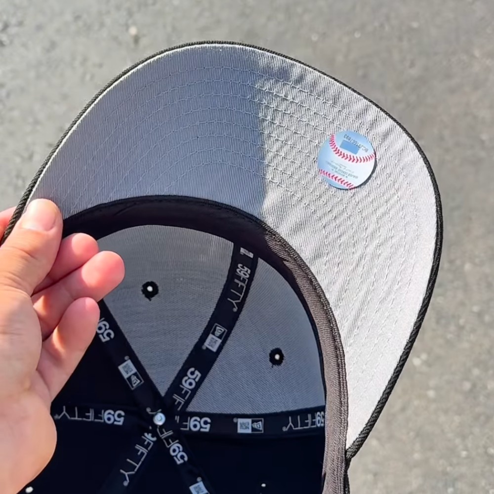 Los Angeles Dodgers Black and White 2025 World Series Patch Grey UV New Era 59FIFTY Fitted Hat