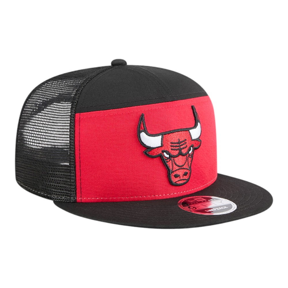 Chicago Bulls Black and Red Mesh Back Outdoor New Era 9FIFTY Split Panel Snapback Hat