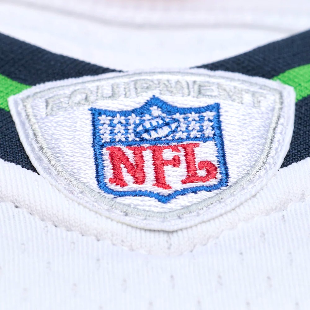 Seattle Seahawks Shaun Alexander White 2005 Mitchell & Ness Legacy NFL Jersey