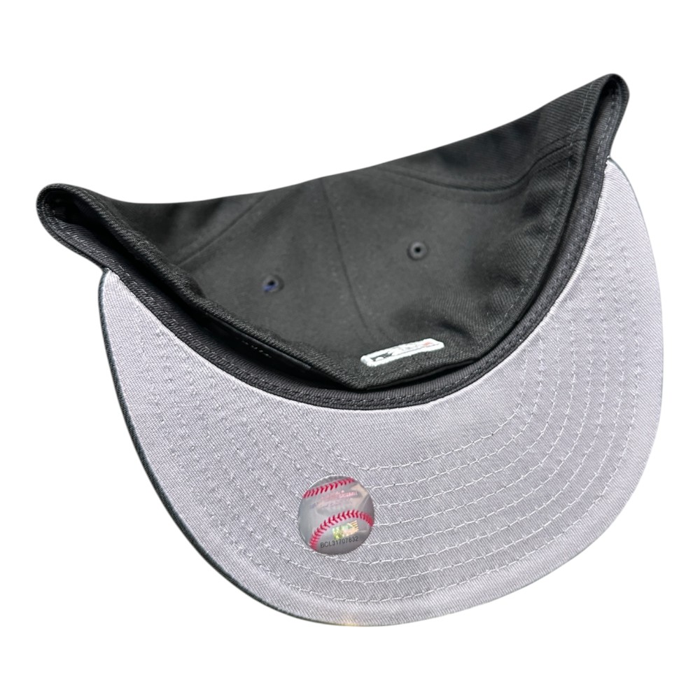 San Francisco Giants on Upside Down Gray UV New Era 59FIFTY Fitted Hat