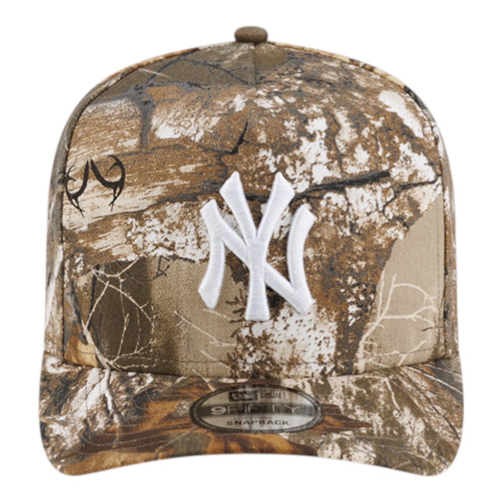 New York Yankees Realtree Edge Camo Basic New Era 9FIFTY A-Frame Snapback Hat