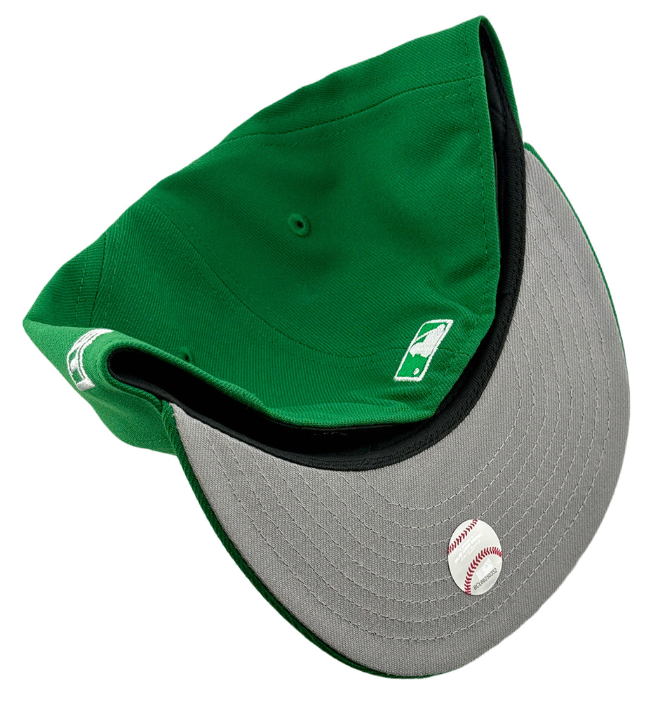 St. Louis Cardinals Green Upside Down Logo 3 Leaf Clover Patch Gray UV New Era 59FIFTY Fitted Hat