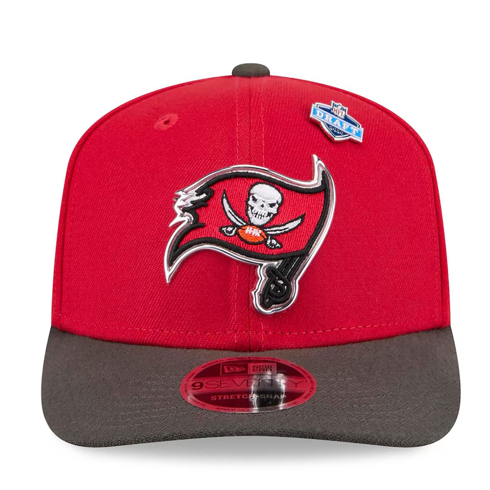Tampa Bay Buccaneers Red and Pewter 2026 NFL Draft New Era 9SEVENTY Adjustable Hat