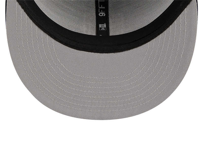 Chicago Bulls Black Mesh Trucker New Era 9FIFTY Snapback