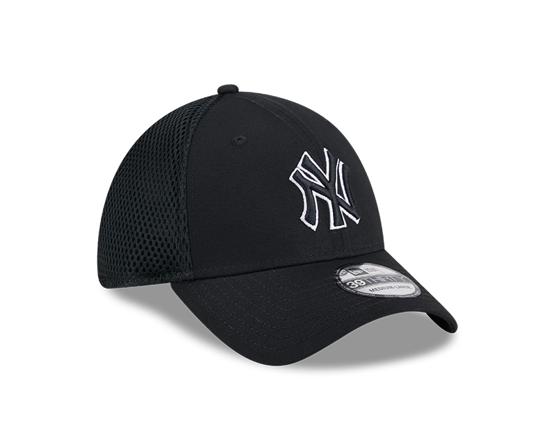 New York Yankees Black Evergreen Neo Era 39THIRTY Flex Hat