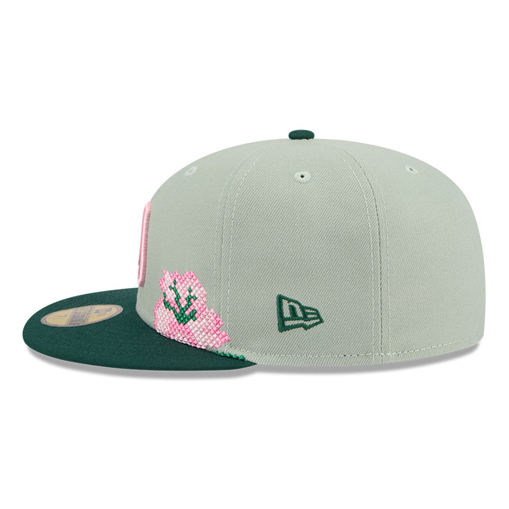Dominican Republic Green Two Tone with Flowers New Era 59FIFTY Fitted Hat