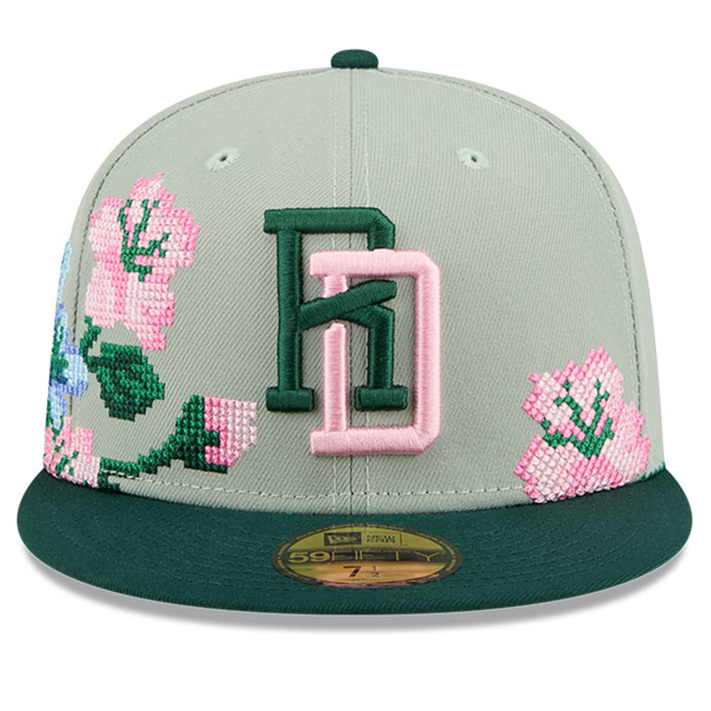 Dominican Republic Green Two Tone with Flowers New Era 59FIFTY Fitted Hat