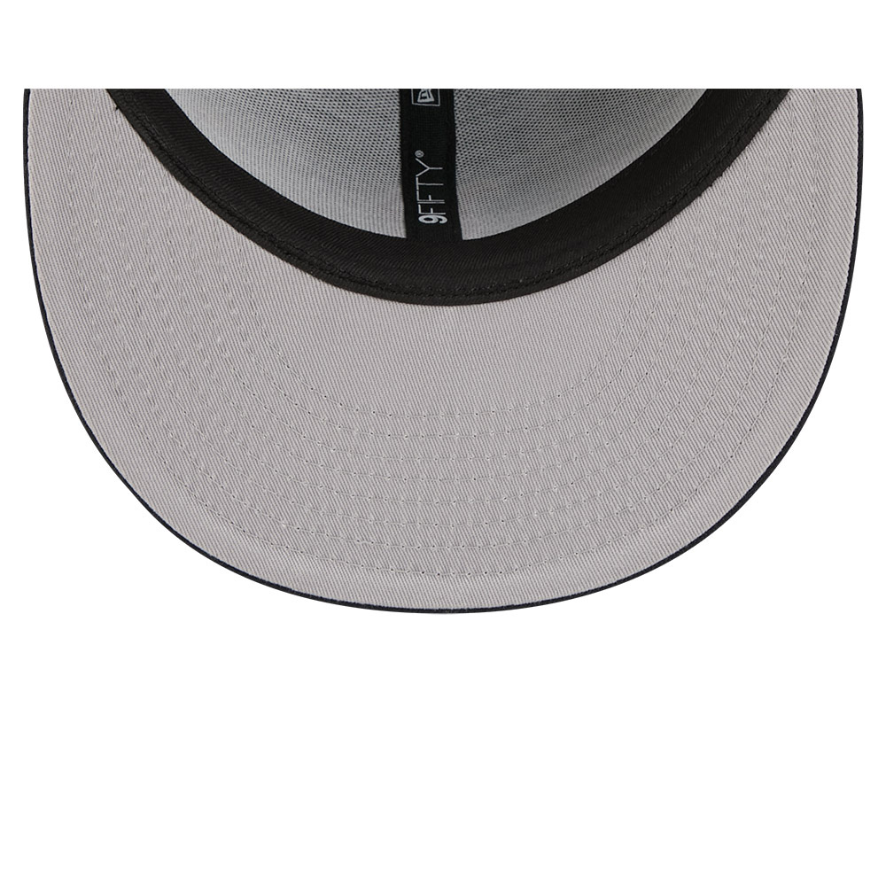 Boston Red Sox Navy "Bugs Bunny Looney Tunes" New Era 9FIFTY Snapback Hat