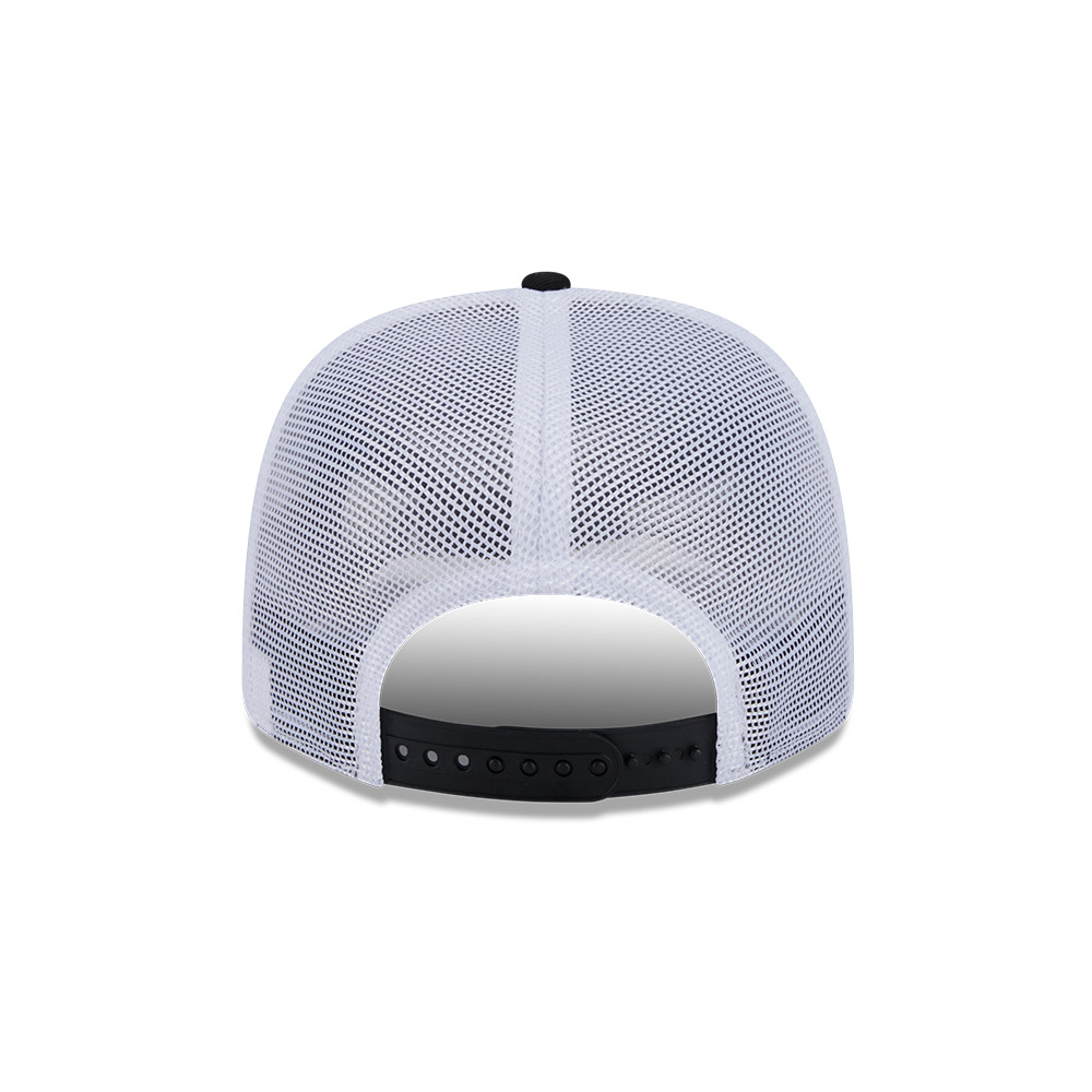 Chicago Blackhawks Black and White Mesh Trucker New Era 9SEVENTY Stretch-Snap Hat