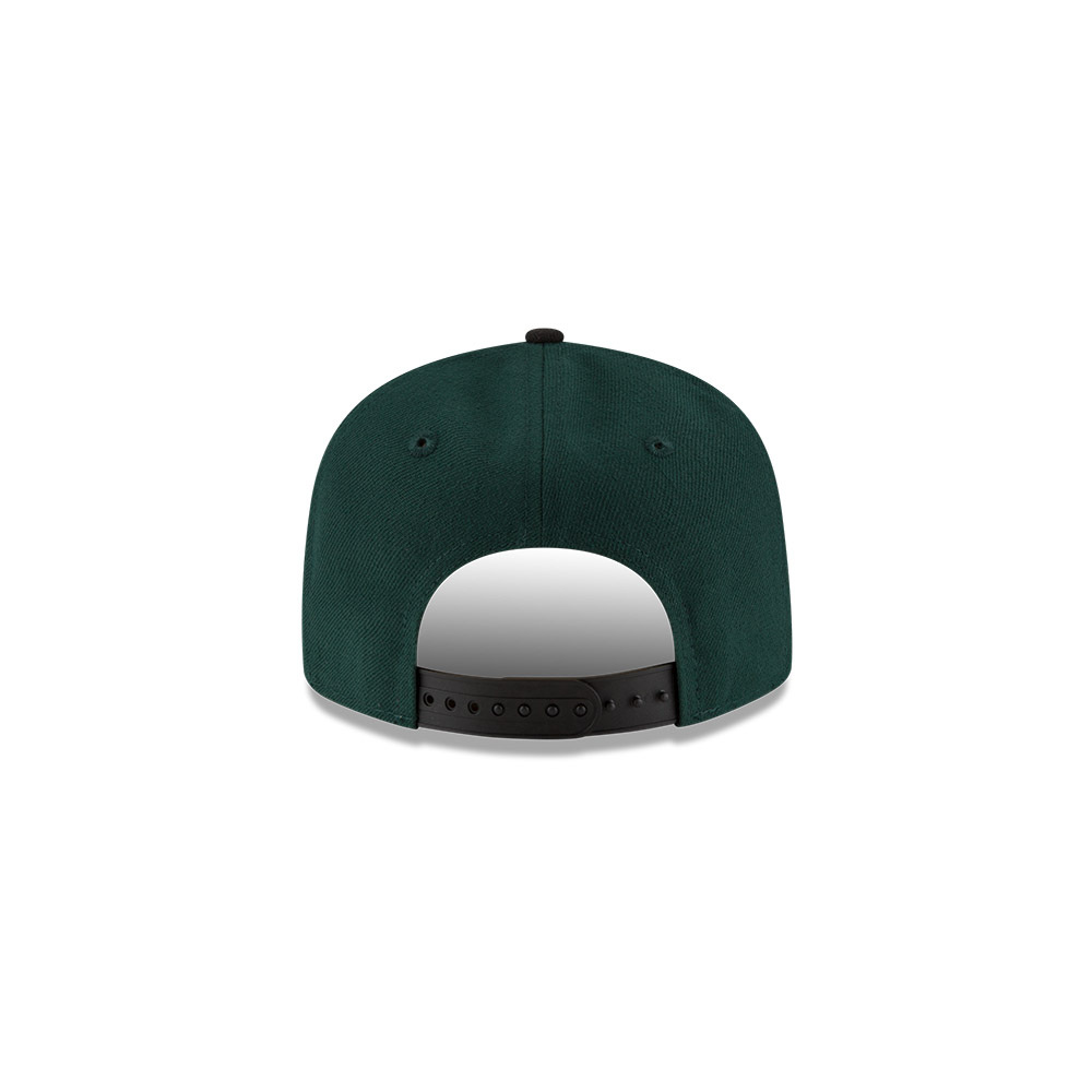 Youth Milwaukee Bucks Green and Black Two Tone New Era 9FIFTY Snapback Hat