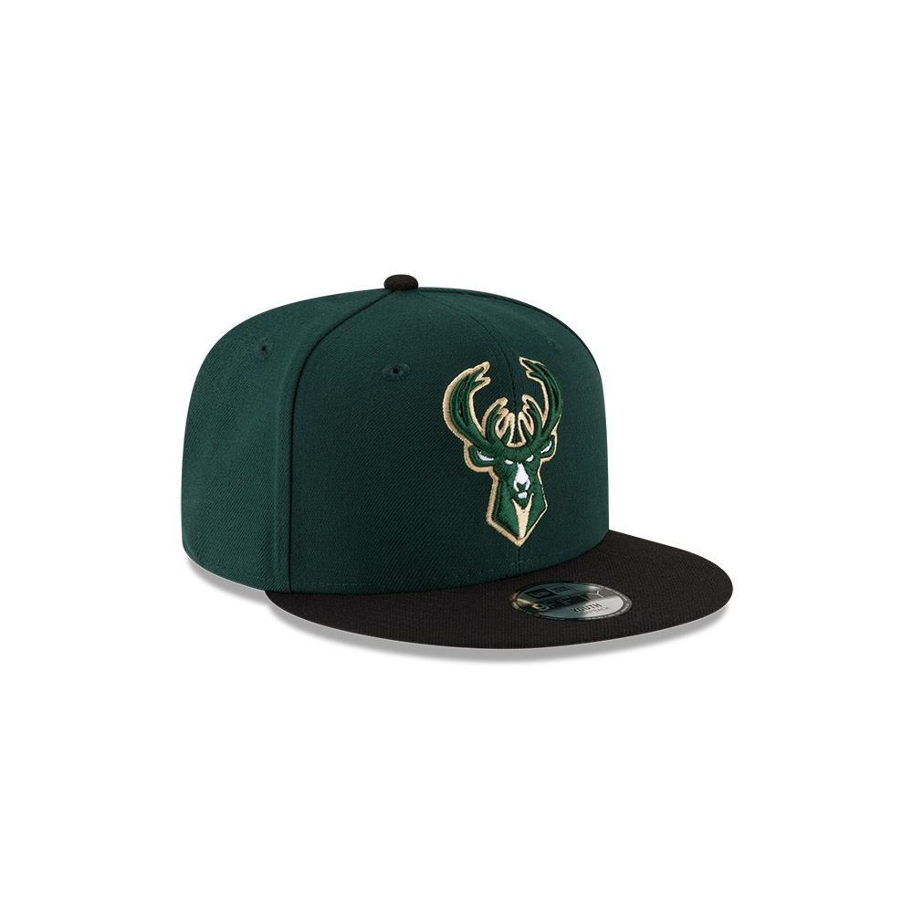 Youth Milwaukee Bucks Green and Black Two Tone New Era 9FIFTY Snapback Hat