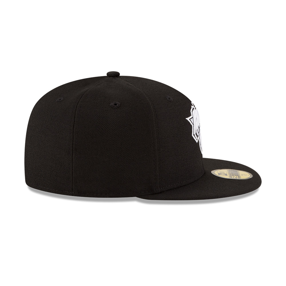 New York Knicks Black and White Era 59FIFTY Fitted Hat