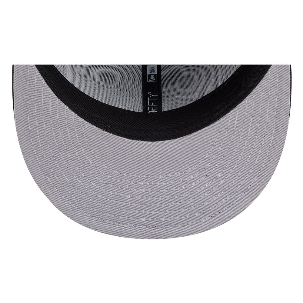 Atlanta Braves Black White Outline Basic New Era 59FIFTY Fitted Hat