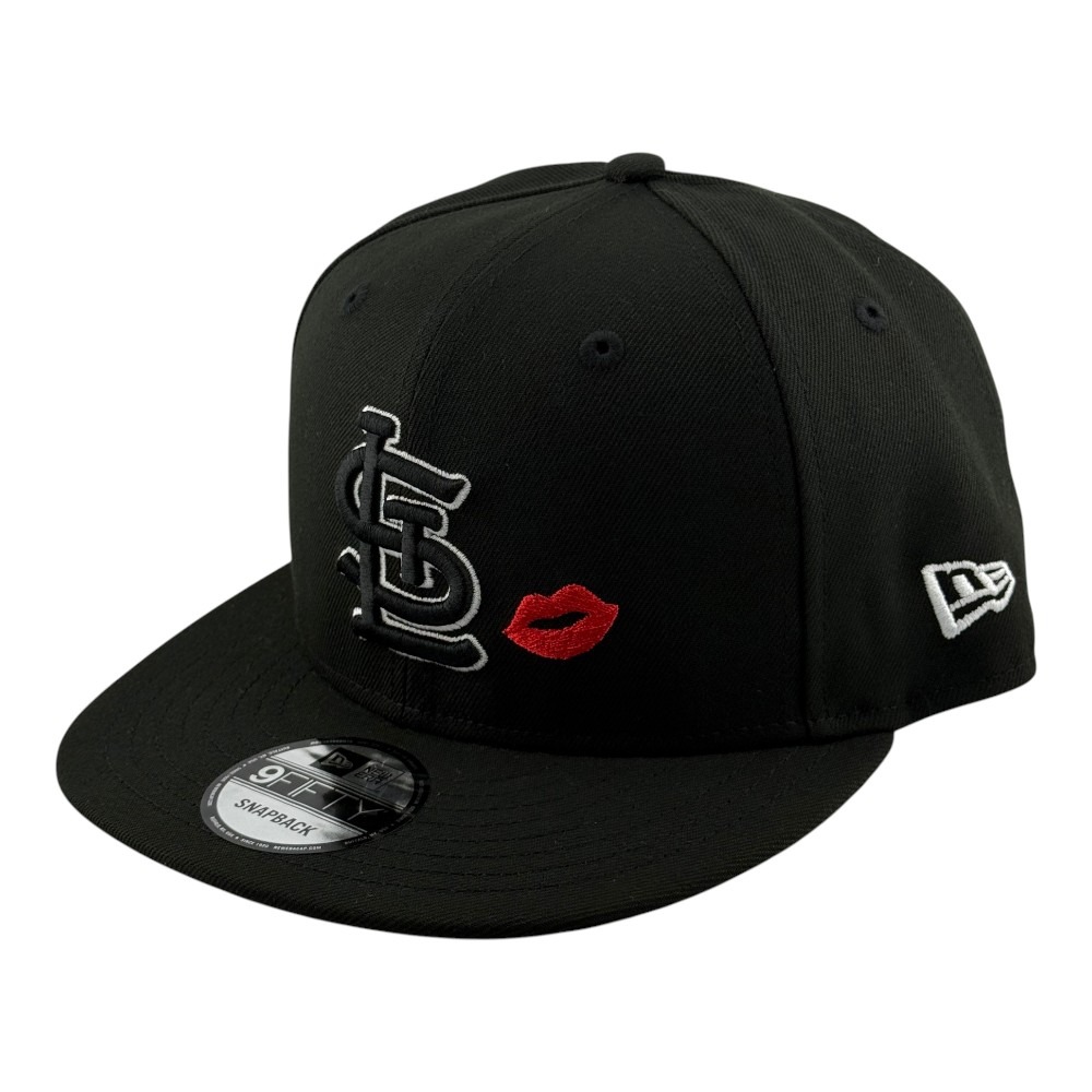 St. Louis Cardinals Black and White STL Kiss New Era 9FIFTY Snapback Hat