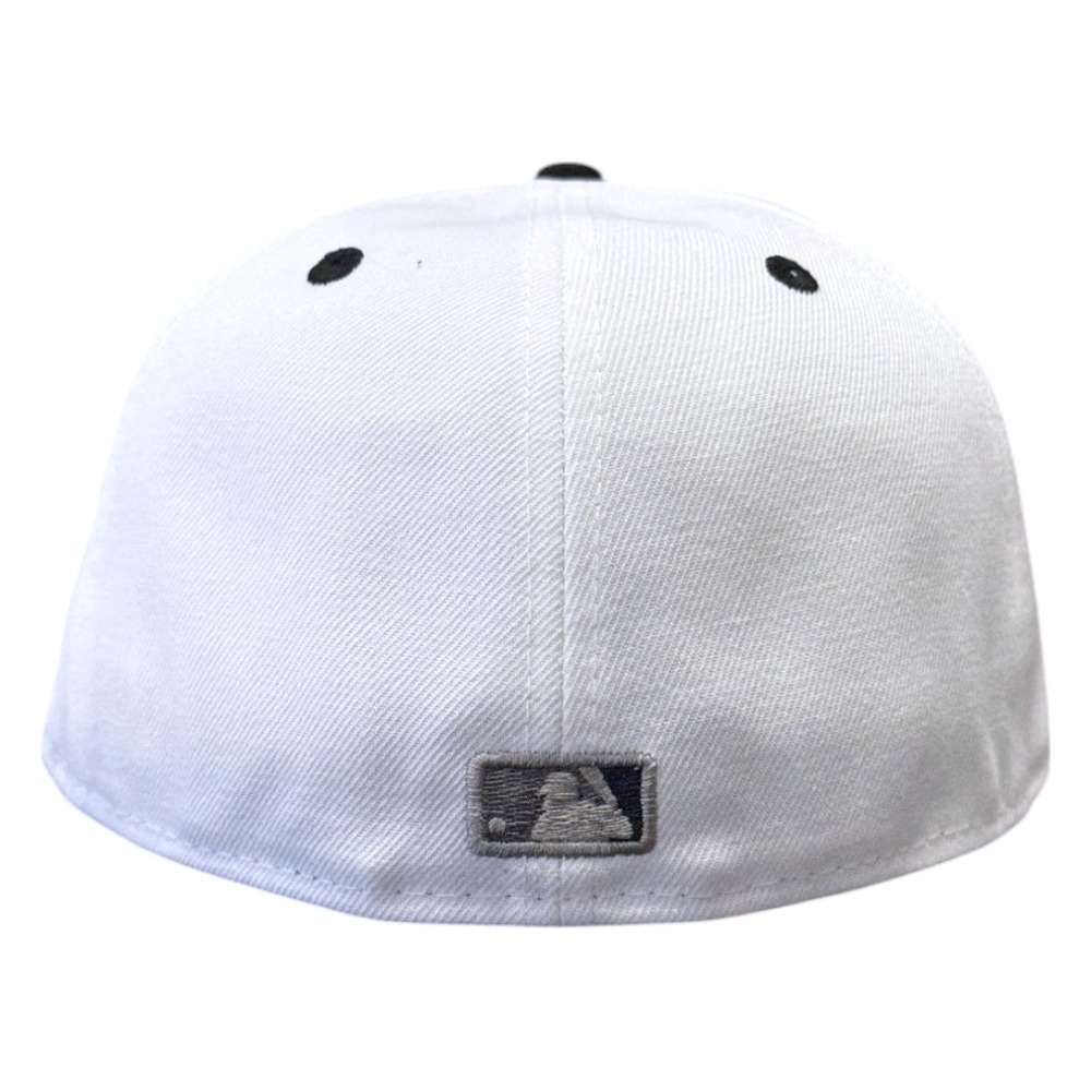 New York Yankees Optic White and Black Camo Logo Era 59FIFTY Fitted Hat