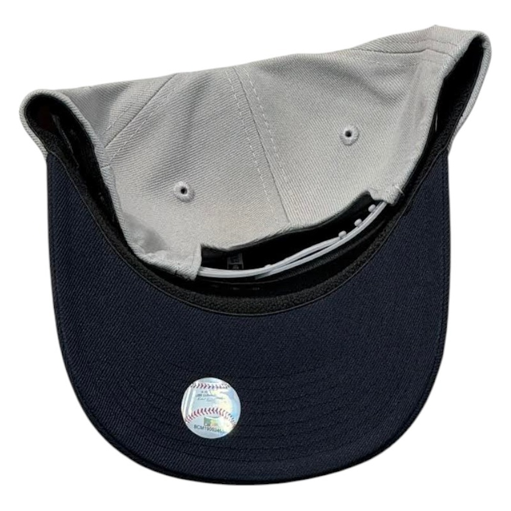 Atlanta Braves Gray Navy Two-Tone 1995 World Series Patch Navy UV New Era 9SEVENTY Adjustable Hat