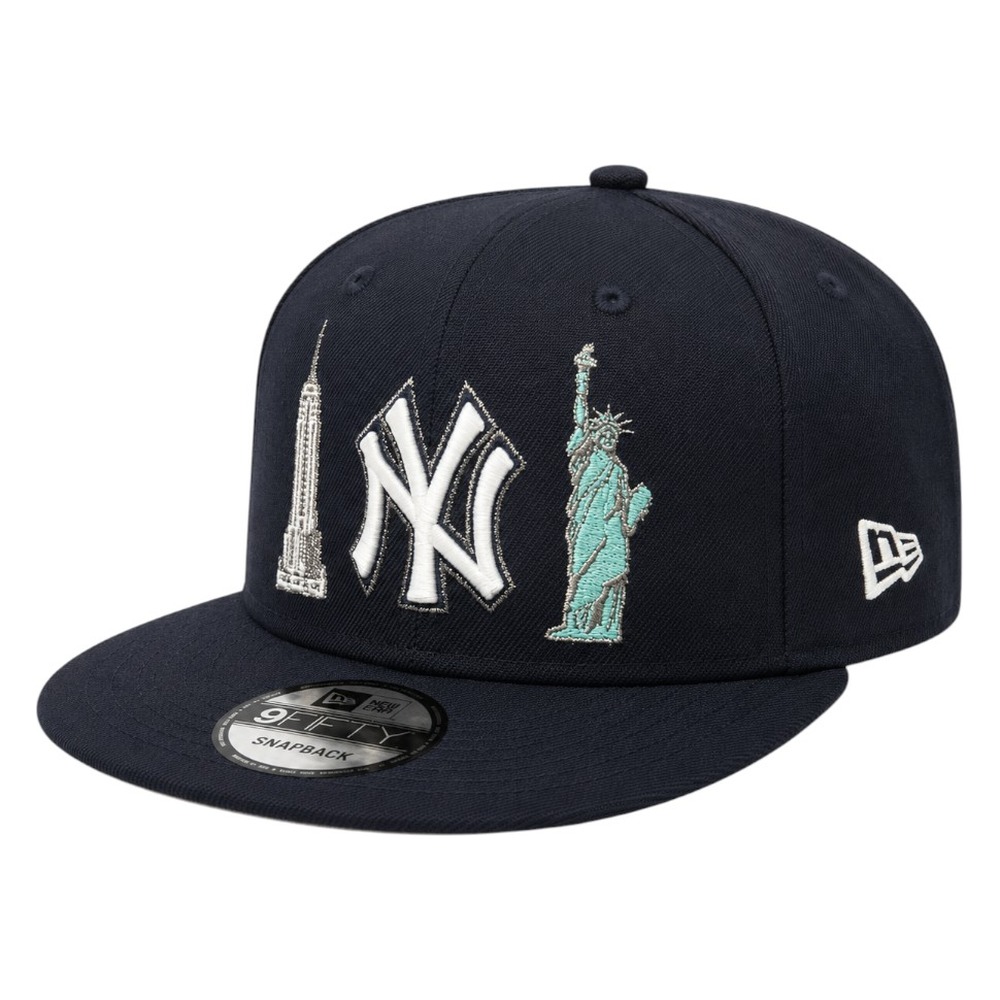 New York Yankees Navy Empire State Building and Statue of Liberty 2000 WS Champs Patch New Era 9FIFTY Snapback Hat