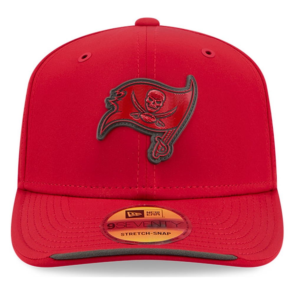 Tampa Bay Buccaneers Red 2026 NFL Sideline New Era 9SEVENTY Adjustable Snapback Hat