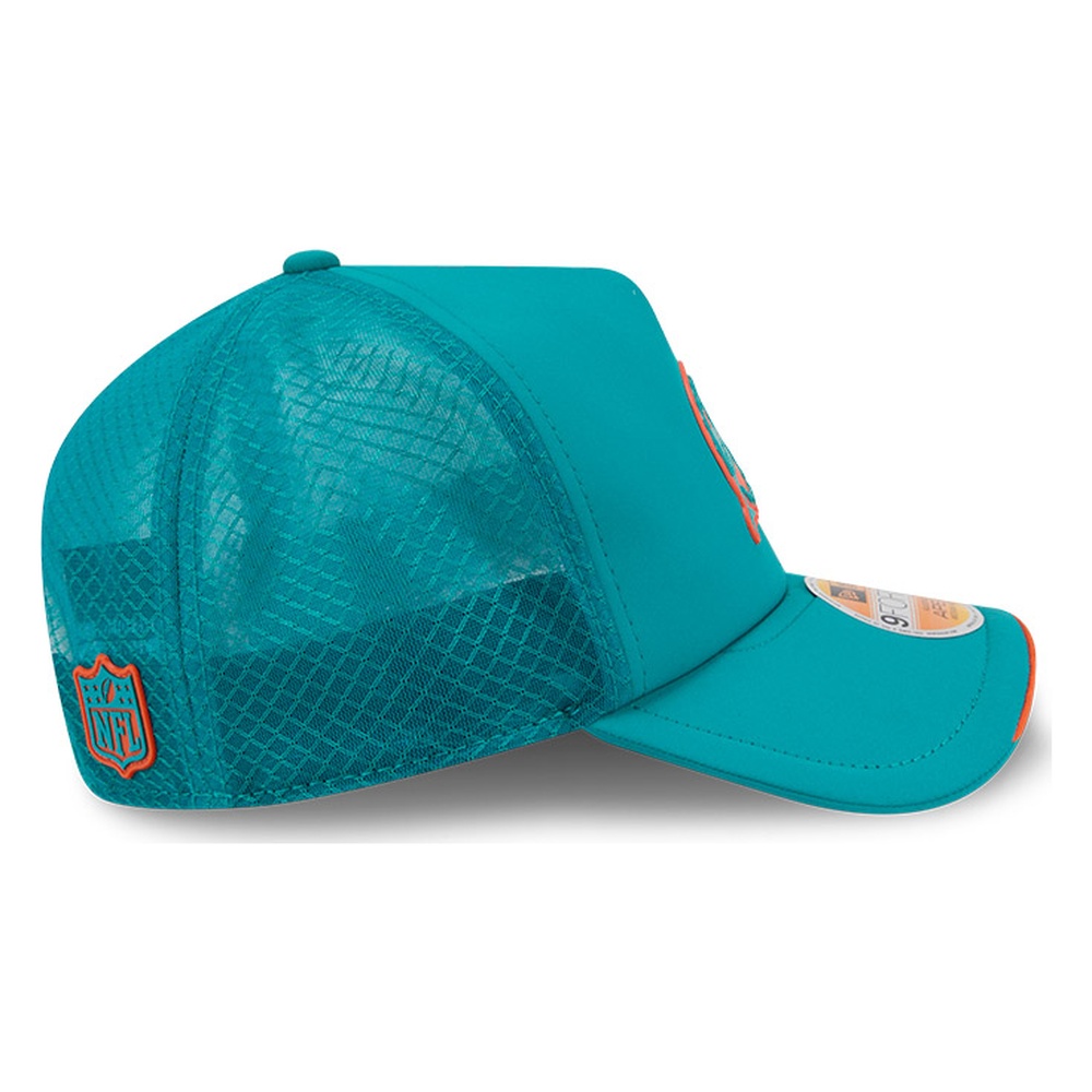Miami Dolphins Teal Historic Throwback 2026 NFL Sideline New Era 9FORTY Apex Adjustable Trucker Hat