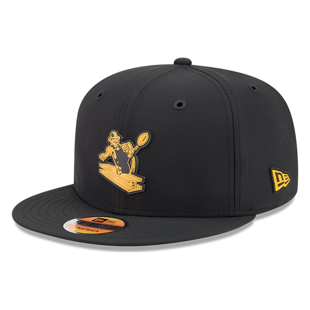 Pittsburgh Steelers Black Historic Throwback 2026 NFL Sideline New Era 9FIFTY Adjustable Snapback Hat