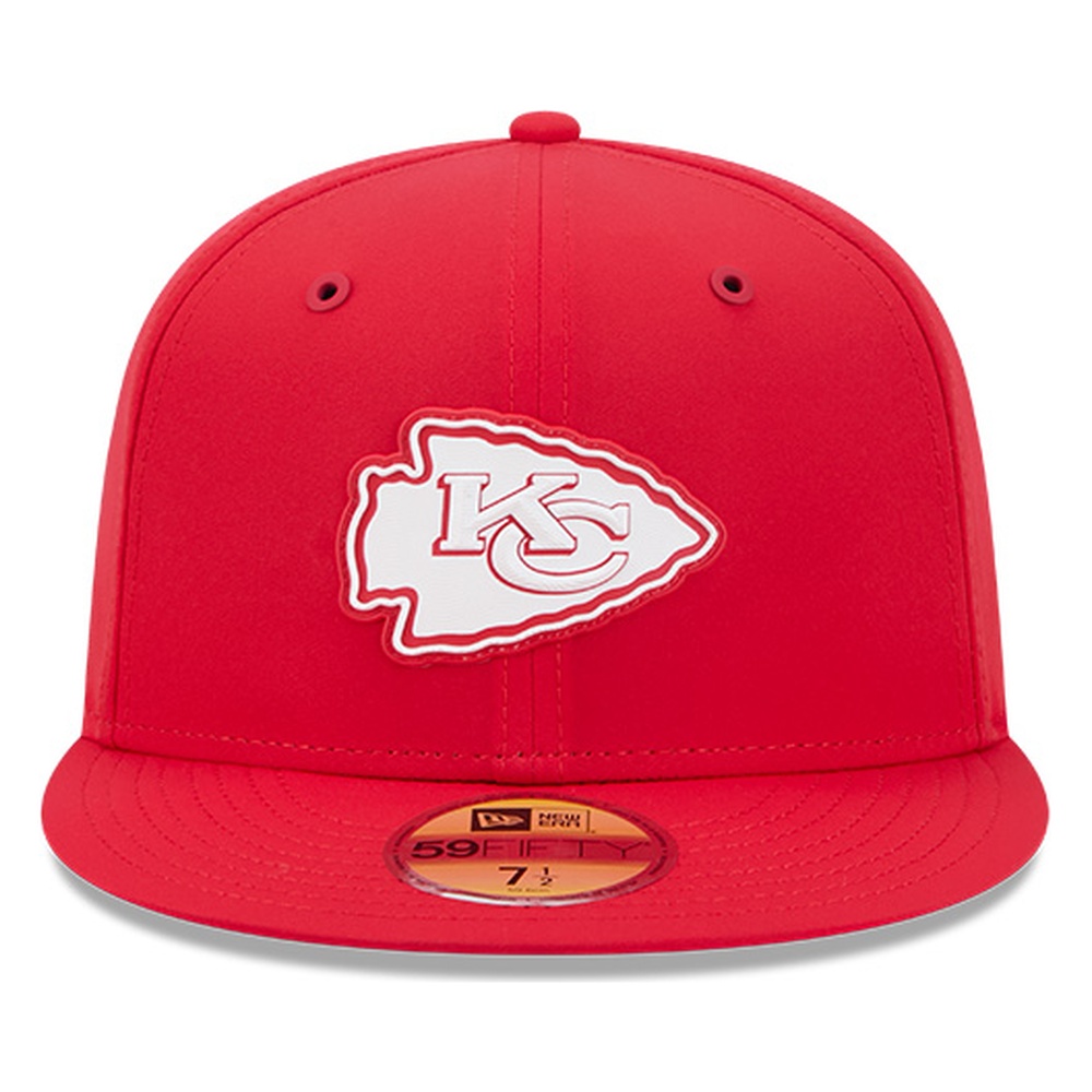 Kansas City Chiefs Red 2026 NFL Sideline New Era 59FIFTY Fitted Hat
