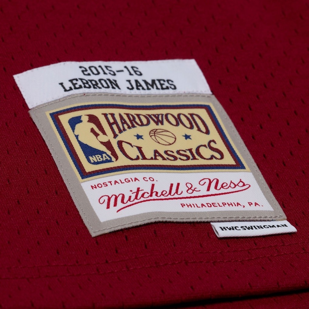 Cleveland Cavaliers LeBron James Wine Red 2015-16 Mitchell & Ness Swingman Jersey