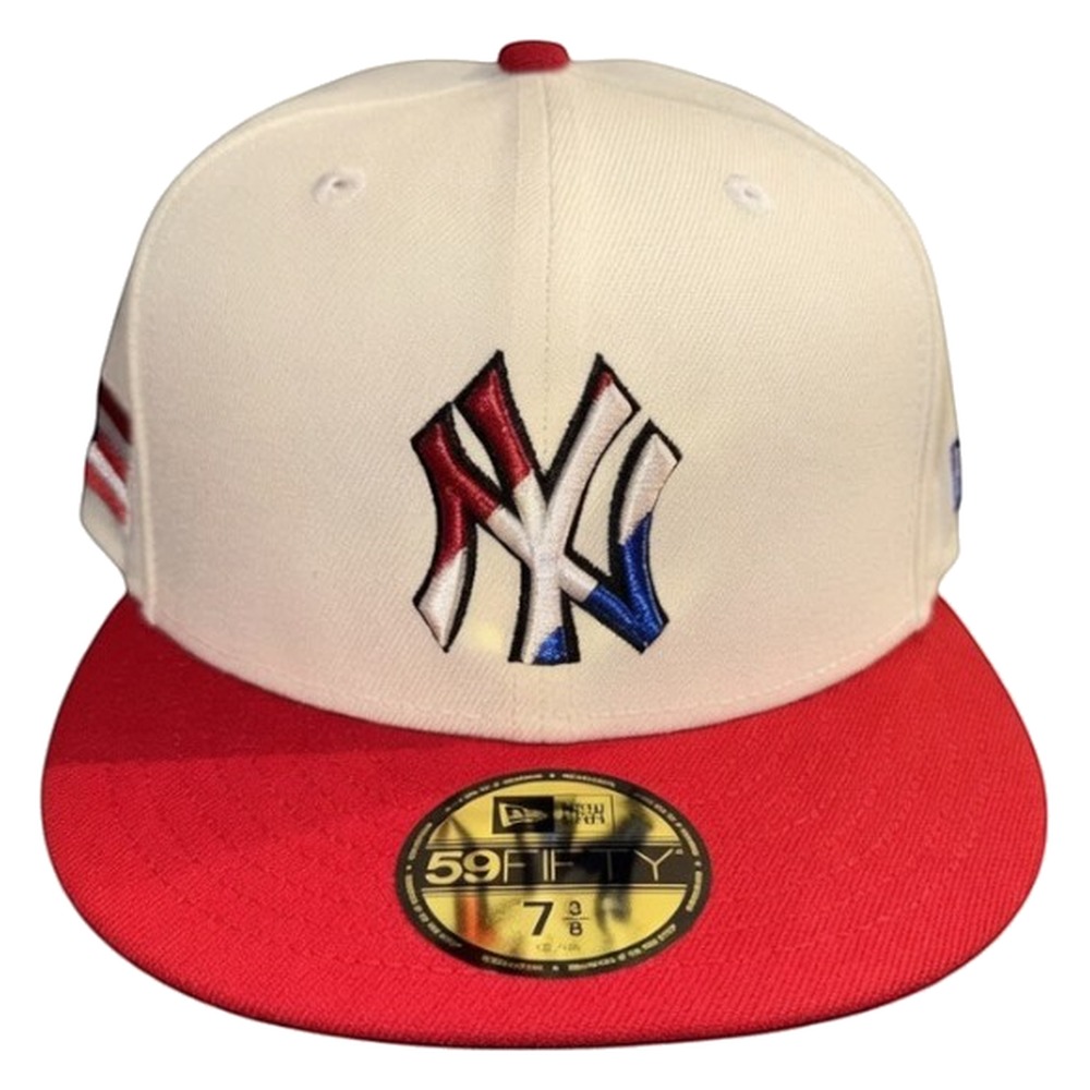 New York Yankees Chrome Scarlet Puerto Rico Flag Patch Gray UV Era 59FIFTY Fitted Hat