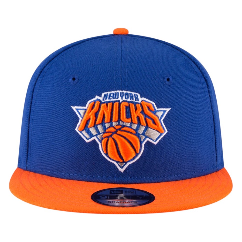 New York Knicks Royal Two Tone 2025-26 NBA Champions Patch New Era 9FIFTY Snapback Hat