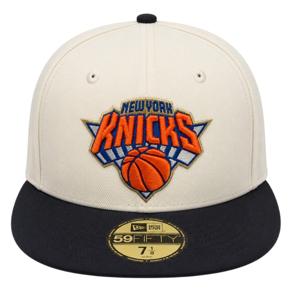 New York Knicks Chrome and Black 2025-2026 Champions Era 59FIFTY Fitted Hat