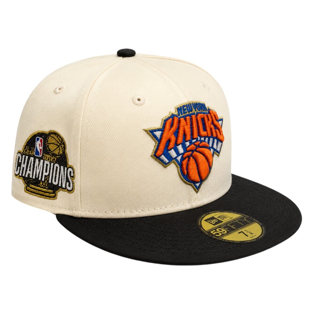 New York Knicks Chrome and Black 2025-2026 Champions Era 59FIFTY Fitted Hat