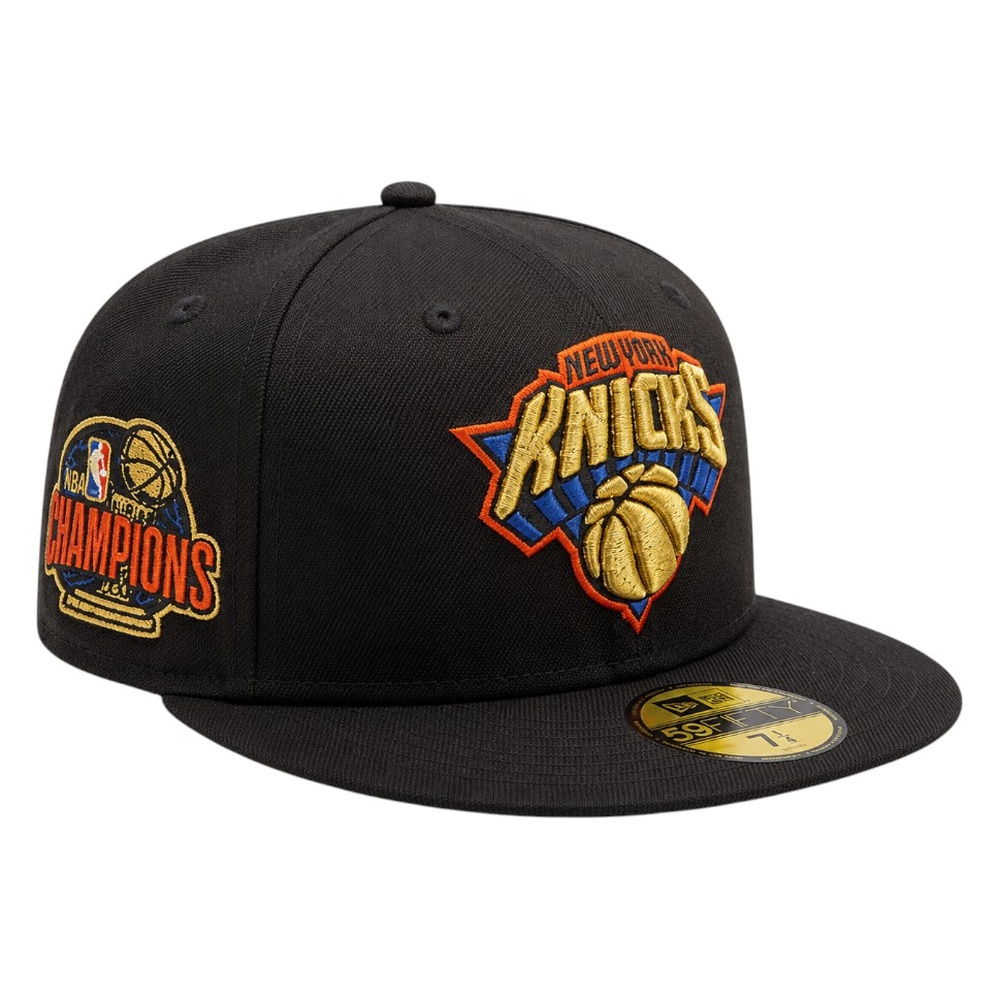 New York Knicks Black with Metallic Gold Logo 2025-2026 Champions Era 59FIFTY Fitted Hat