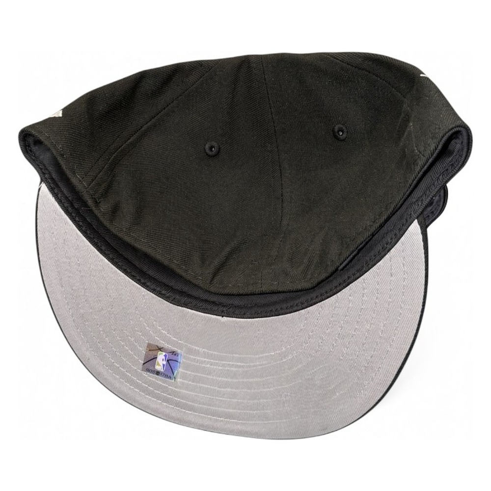 New York Knicks Black Statue of Liberty Gray UV Era 59FIFTY Fitted Hat