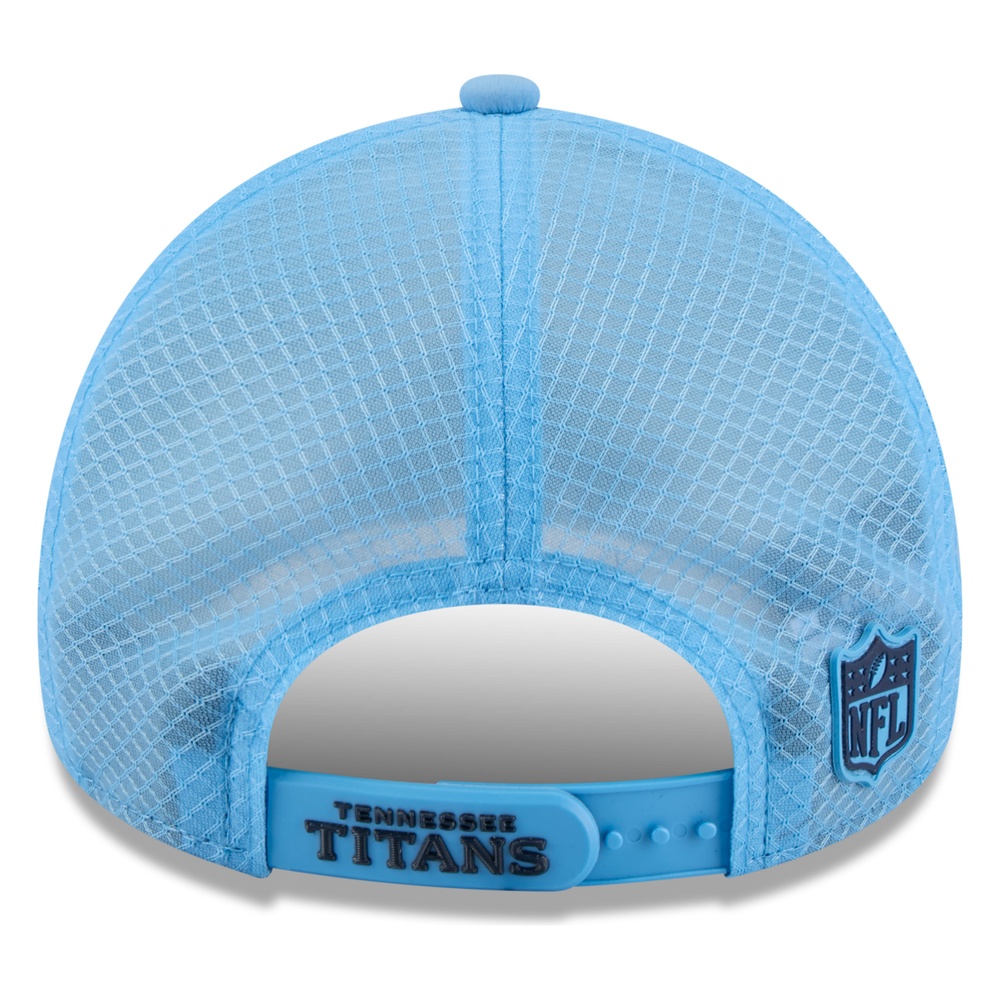 Tennessee Titans Light Blue 2026 NFL Sideline New Era 9FORTY Apex Adjustable Trucker Hat