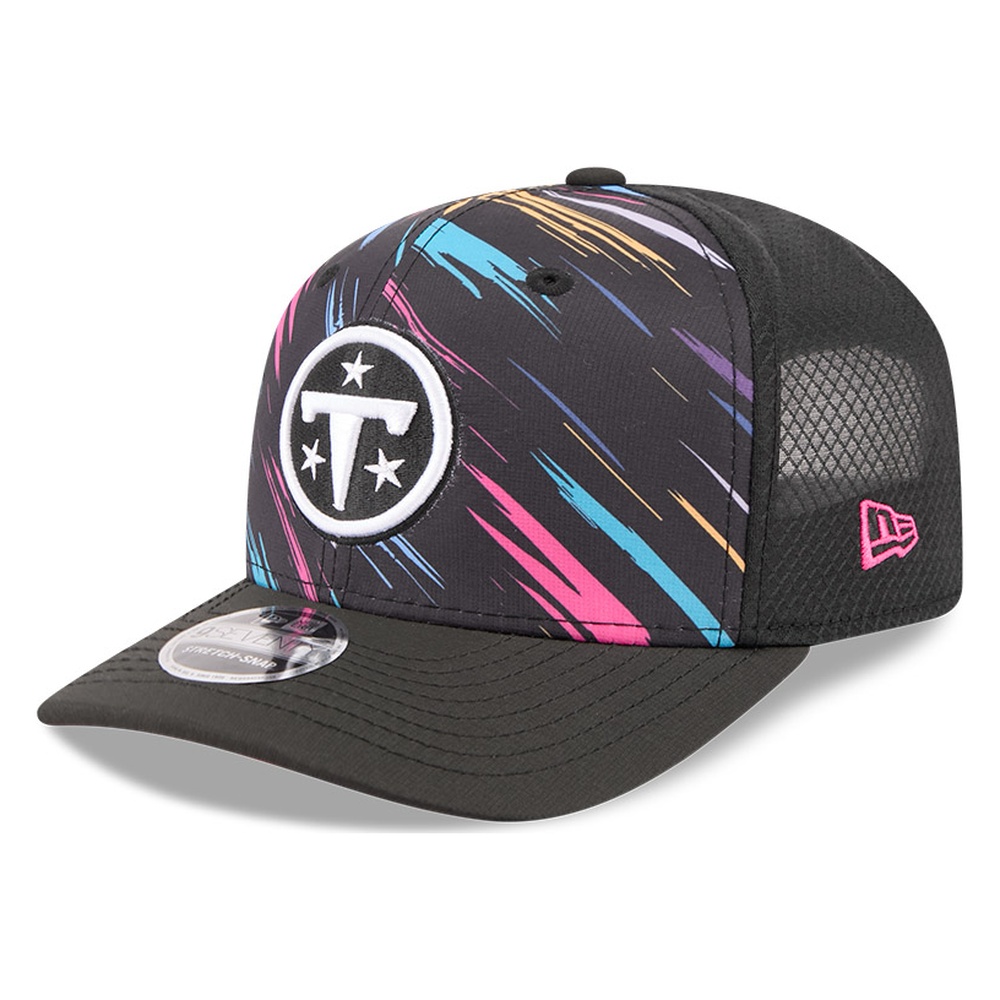 Tennessee Titans Black 2026 Crucial Catch New Era 9SEVENTY Trucker Hat