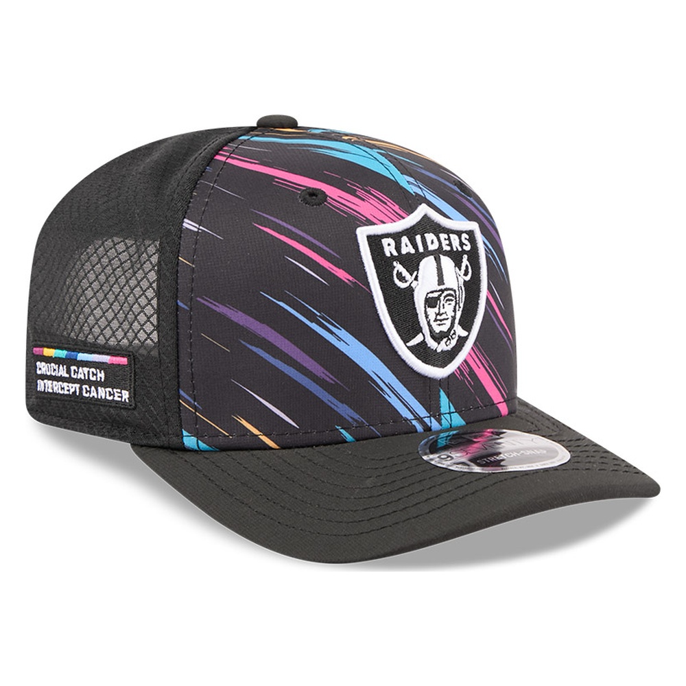Las Vegas Raiders Black 2026 Crucial Catch New Era 9SEVENTY Trucker Hat