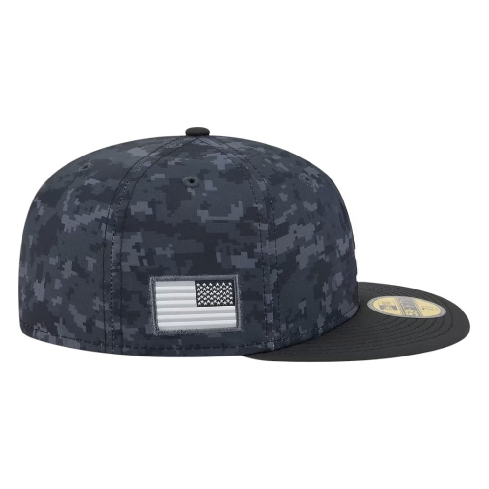 Chicago Bears Black Camo C Logo 2026 Salute to Service New Era 59FIFTY Fitted Hat