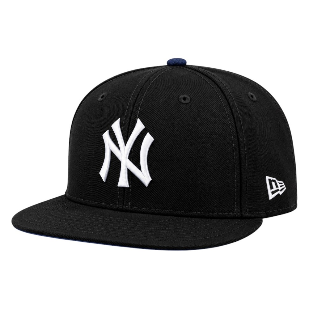 New York Yankees Black Side Script Navy UV Era 59FIFTY Fitted Hat